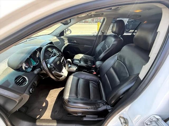 Photo of 2014 WHITE Chevrolet Cruze