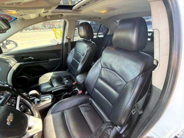 Photo of 2014 WHITE Chevrolet Cruze