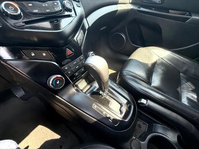 Photo of 2014 WHITE Chevrolet Cruze