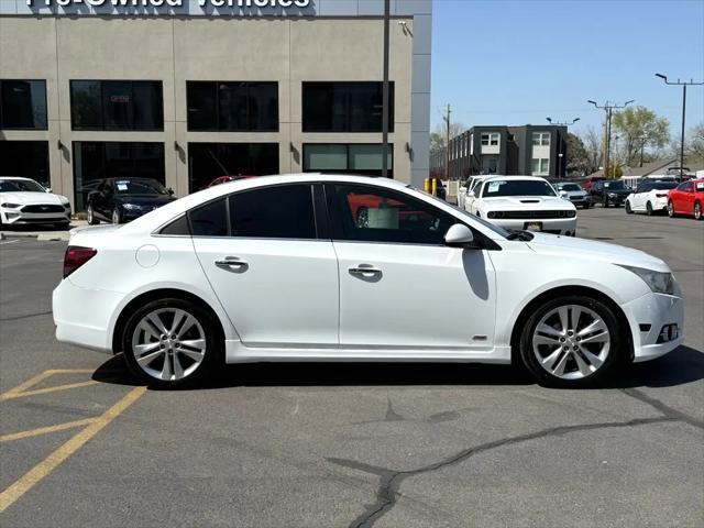 Photo of 2014 WHITE Chevrolet Cruze