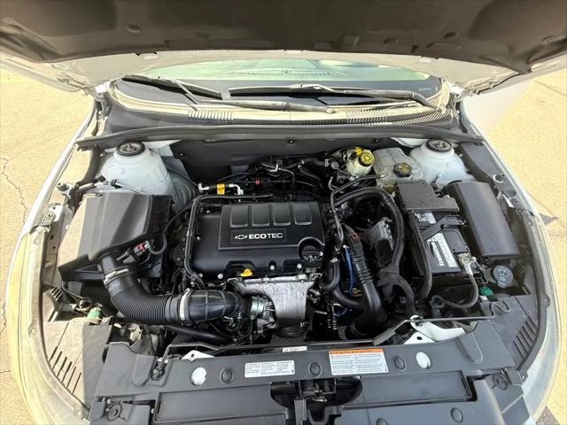 Photo of 2014 WHITE Chevrolet Cruze