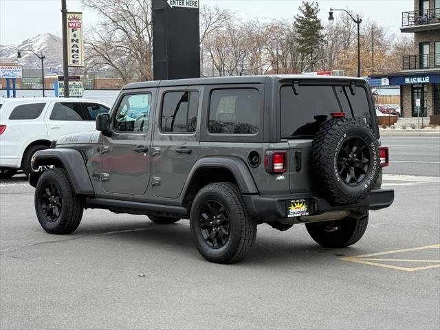 Photo of 2021 GREY Jeep Wrangler
