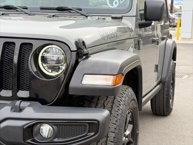 Photo of 2021 GREY Jeep Wrangler