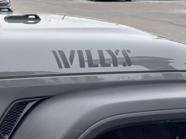 Photo of 2021 GREY Jeep Wrangler