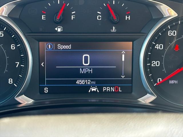 Photo of 2022 GRAY Chevrolet Equinox