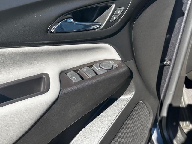 Photo of 2022 GRAY Chevrolet Equinox