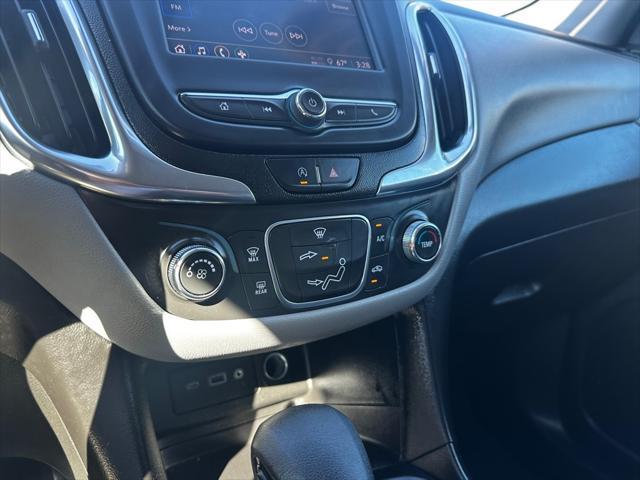 Photo of 2022 GRAY Chevrolet Equinox