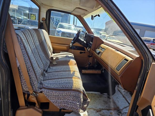 Photo of 1989 Gray Chevrolet 1500