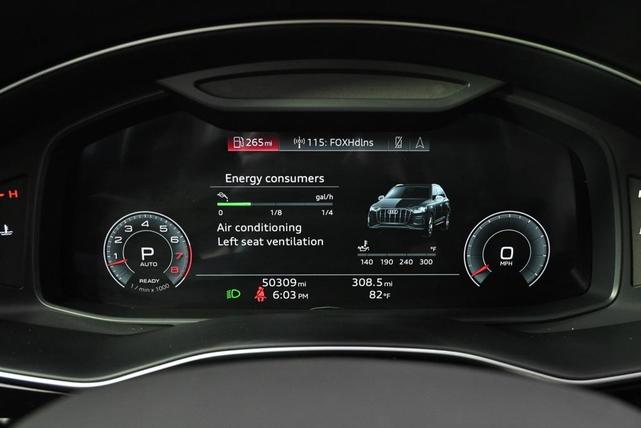 Photo of 2023 Glacier White Metallic Audi Q7