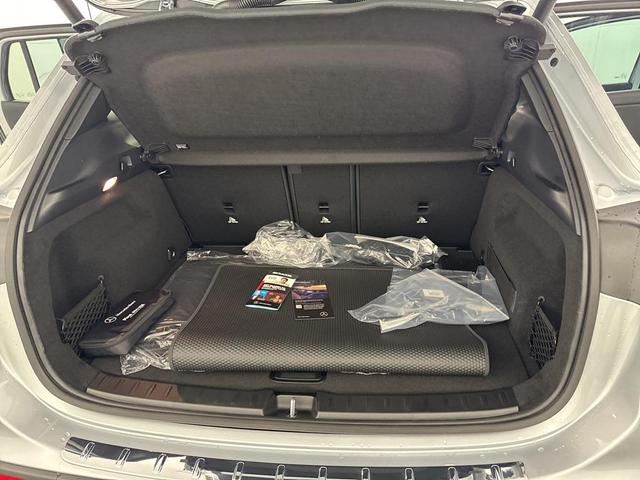 Photo of 2026 Silver Mercedes-Benz GLA 250