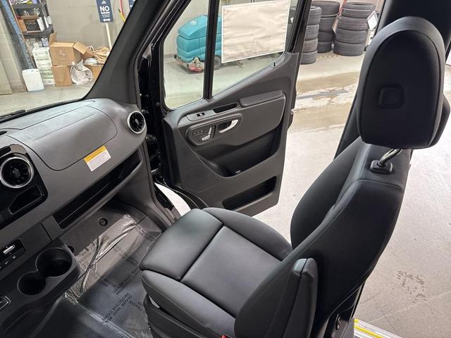 Photo of 2025 Black Mercedes-Benz Sprinter 2500