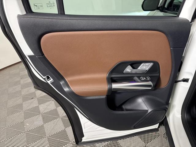 Photo of 2022 Polar White Mercedes-Benz GLA 250