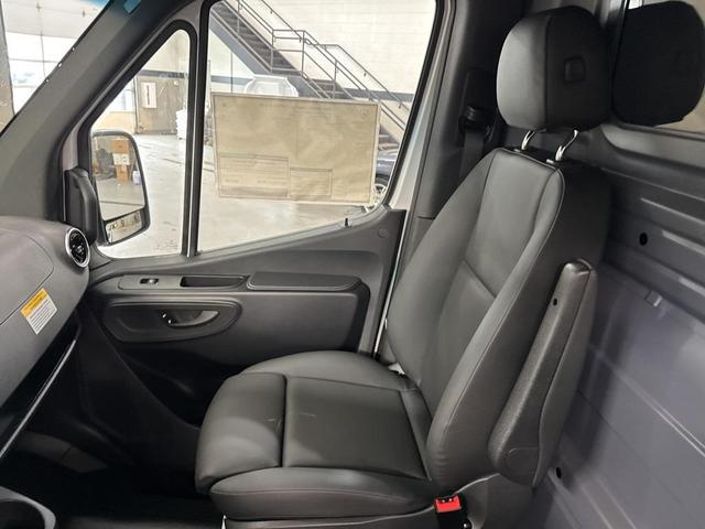 Photo of 2025 White Mercedes-Benz Sprinter 3500XD