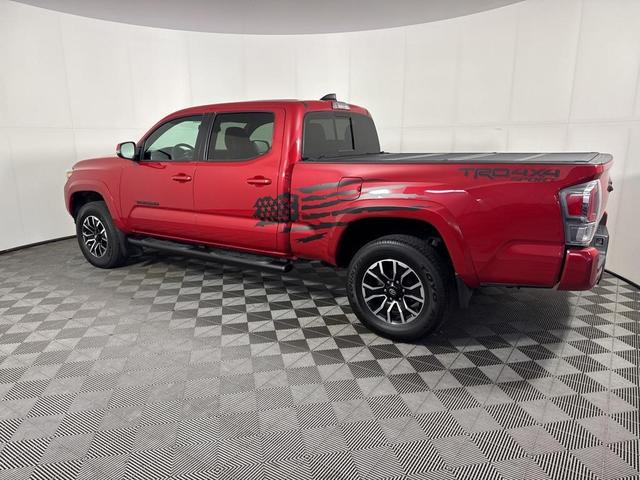 Photo of 2022 Barcelona Red Metallic Toyota Tacoma