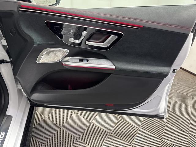 Photo of 2024 MANUFAKTUR Moonlight White Metallic Mercedes-Benz AMG EQE