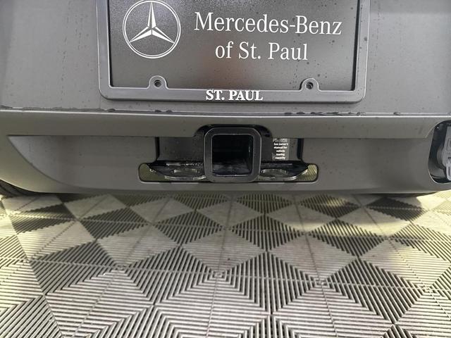 Photo of 2025 Mjst Whte INFINITI QX60