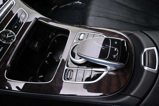 Photo of 2019 designo Diamond White Mercedes-Benz CLS 450
