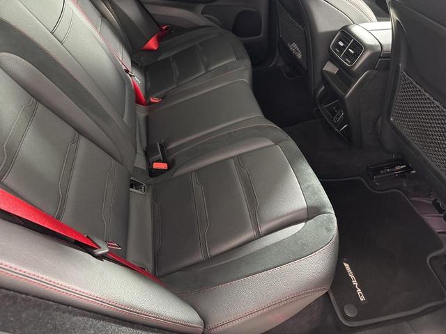 Photo of 2023 Polar White Mercedes-Benz AMG GLE 53