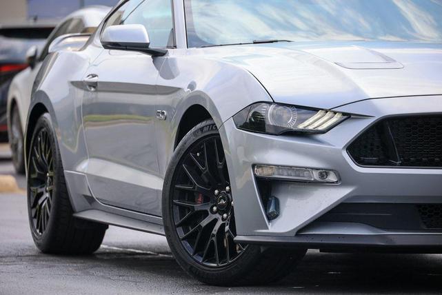 Photo of 2020 Iconic Silver Metallic Ford Mustang