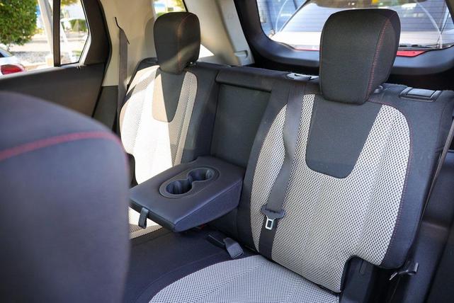 Photo of 2017 Dark Sapphire Blue Metallic GMC Terrain