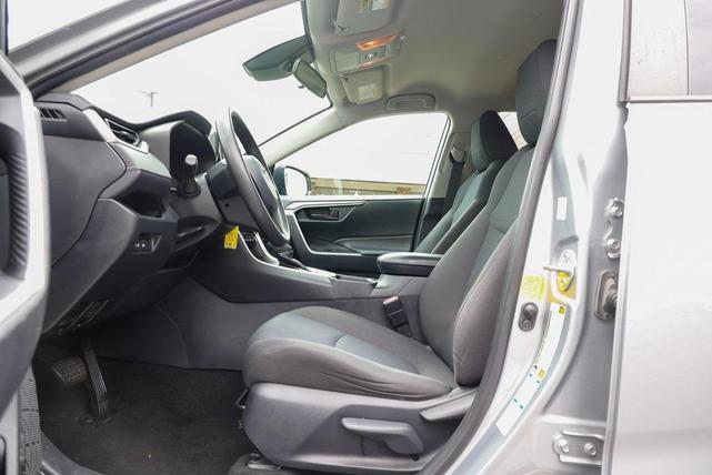 Photo of 2019 Lunar Rock Toyota RAV4