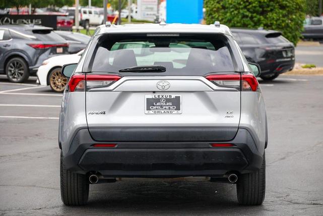 Photo of 2019 Lunar Rock Toyota RAV4
