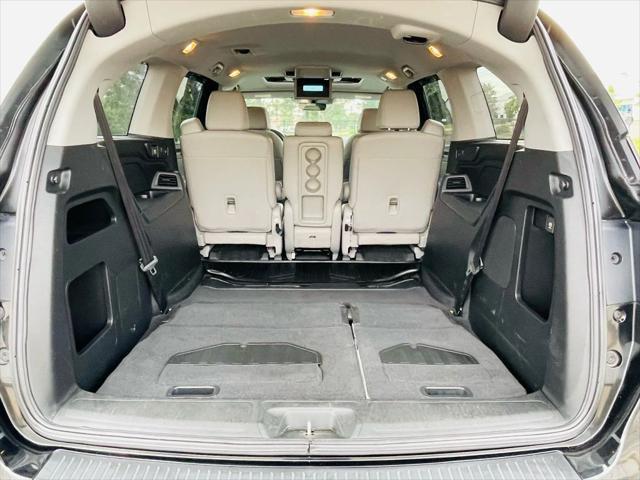 Photo of 2018 Crystal Black Pearl Honda Odyssey
