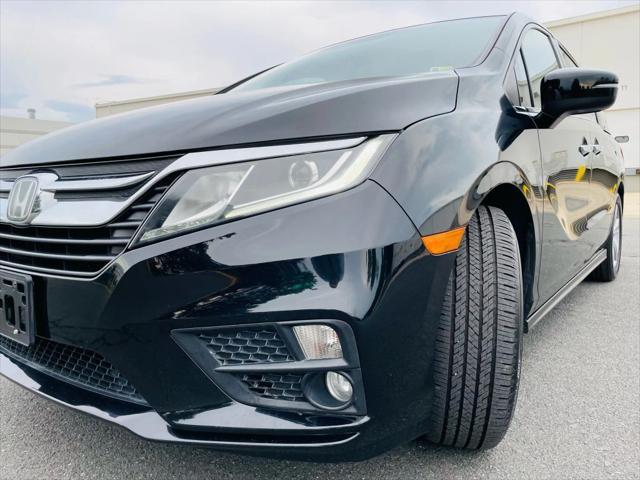 Photo of 2018 Crystal Black Pearl Honda Odyssey