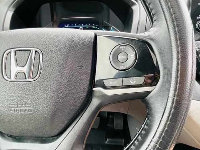 Photo of 2018 Crystal Black Pearl Honda Odyssey