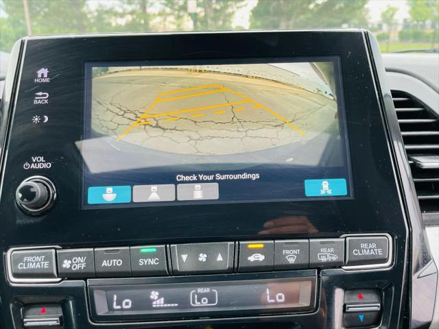 Photo of 2018 Crystal Black Pearl Honda Odyssey