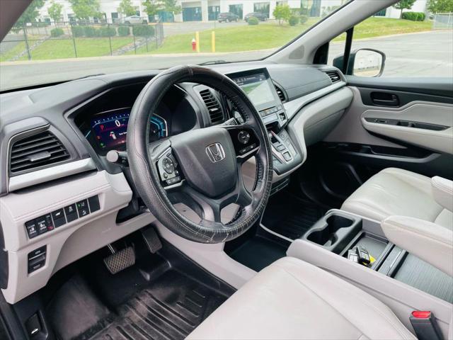 Photo of 2018 Crystal Black Pearl Honda Odyssey