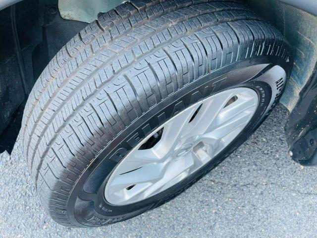 Photo of 2016 Obsidian Blue Pearl Honda CR-V