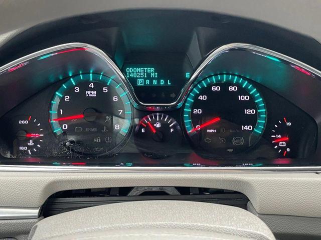 Photo of 2013 Gray Chevrolet Traverse