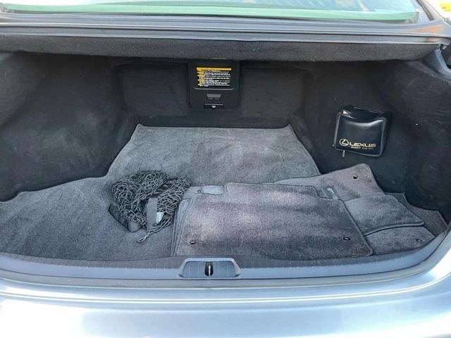 Photo of 2008 Mercury Metallic Lexus LS 460