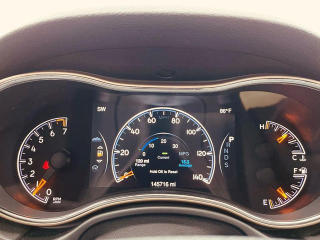 Photo of 2015 Bright White Clearcoat Jeep Grand Cherokee