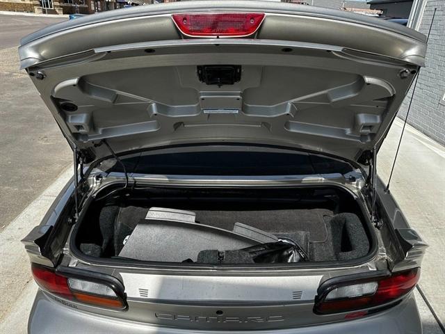 Photo of 2002 Light Pewter Metallic Chevrolet Camaro
