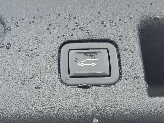Photo of 2022 Gray Chevrolet Equinox