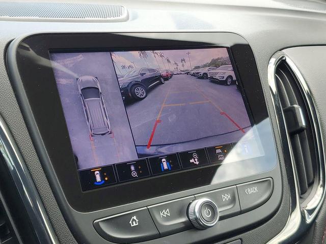 Photo of 2022 Gray Chevrolet Equinox