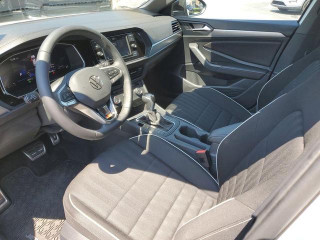 Photo of 2024 Pure White Volkswagen Jetta