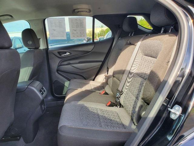Photo of 2023 Mosaic Black Metallic Chevrolet Equinox