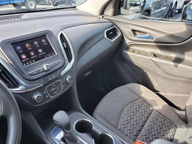 Photo of 2023 Mosaic Black Metallic Chevrolet Equinox