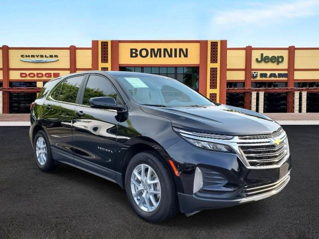 Photo of 2023 Mosaic Black Metallic Chevrolet Equinox