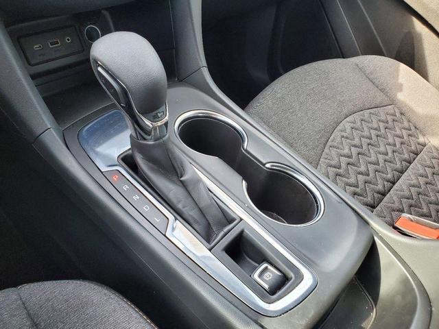 Photo of 2023 Mosaic Black Metallic Chevrolet Equinox