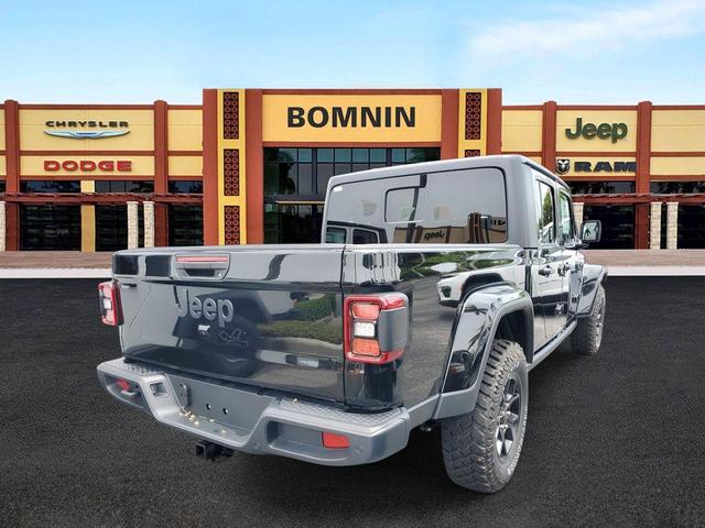 Photo of 2025 Black Clearcoat Jeep Gladiator