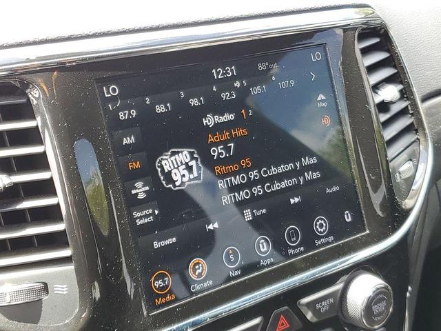 Photo of 2021 Granite Jeep Grand Cherokee