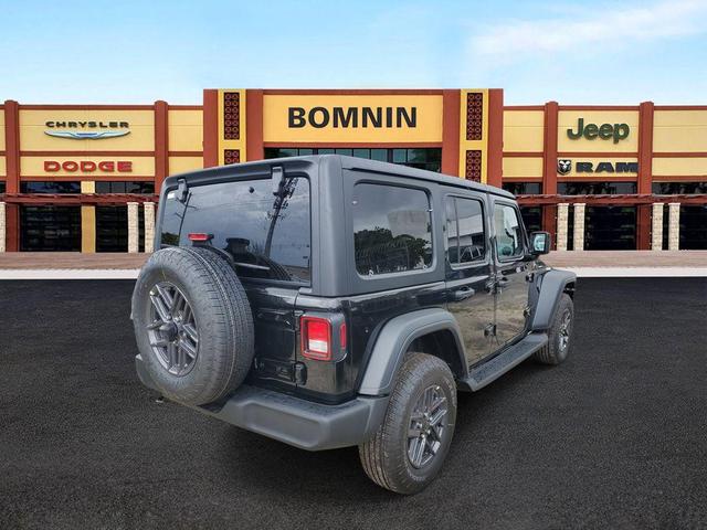 Photo of 2025 Black Clearcoat Jeep Wrangler