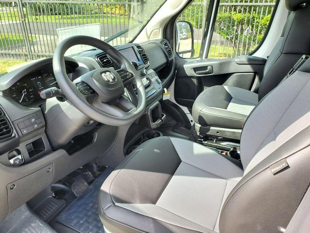 Photo of 2025 Bright White Clearcoat RAM ProMaster 2500