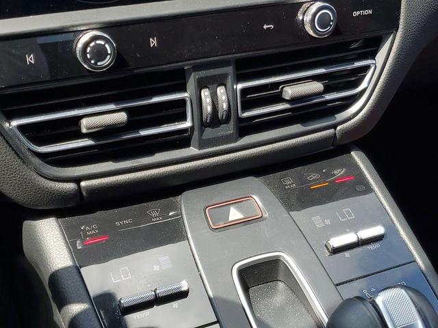 Photo of 2023 Black Porsche Macan