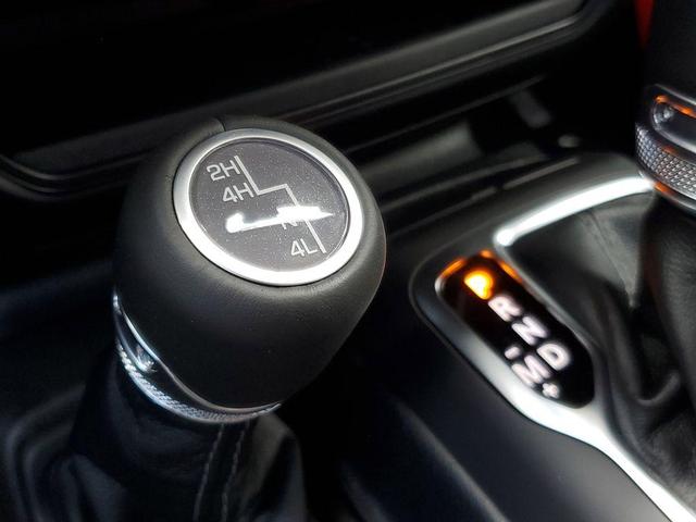 Photo of 2025 Black Clearcoat Jeep Wrangler
