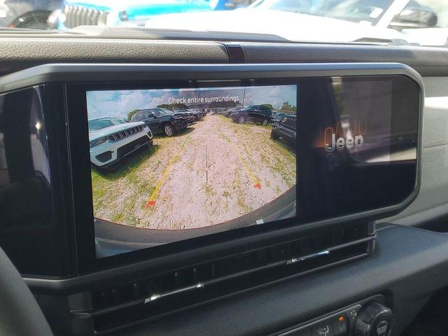 Photo of 2025 Hydro Blue Pearl Jeep Wrangler